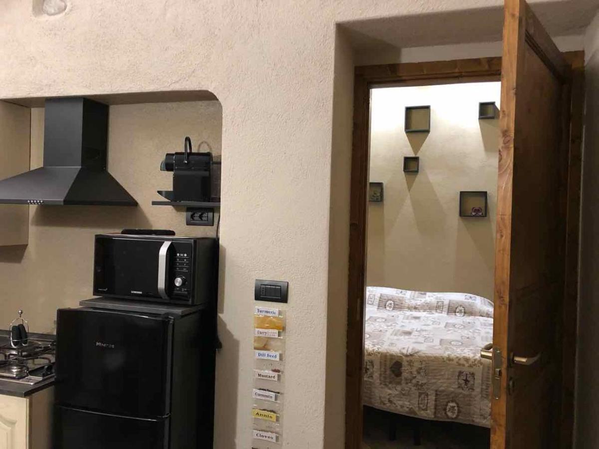 Lovely Apartments Barra Di Ferro Centro Storico Κούνεο Εξωτερικό φωτογραφία